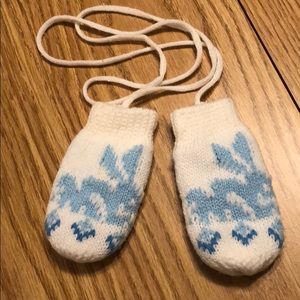 Baby mittens